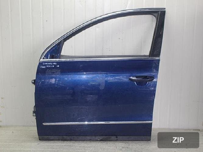 Volkswagen Passat 2007 — передняя дверь левая