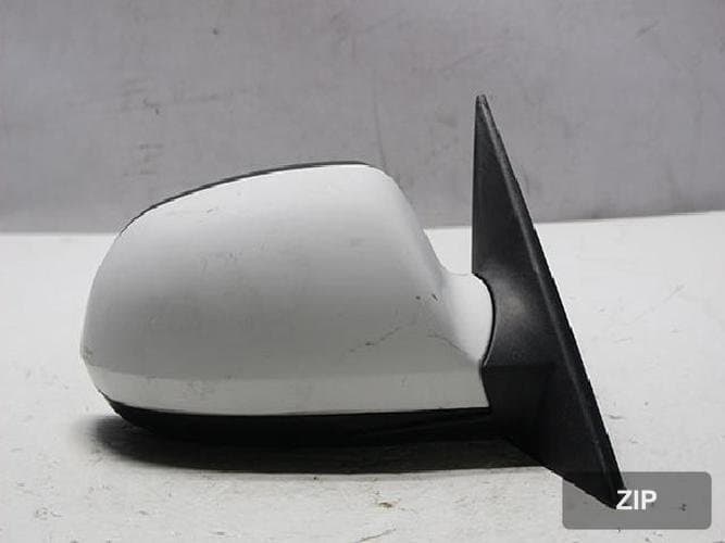 Hyundai Avante 2001 — боковое зеркало правое