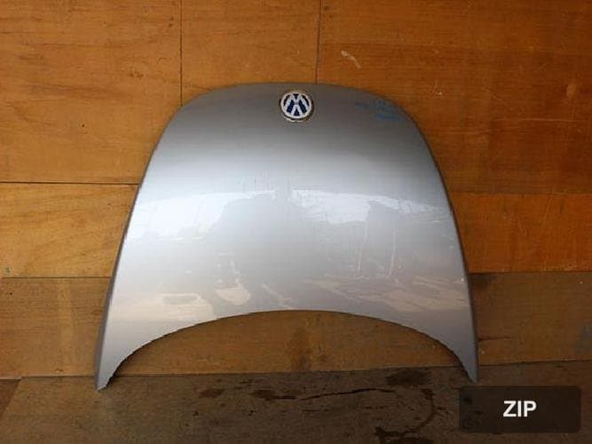 Volkswagen Beetle 2002 — капот
