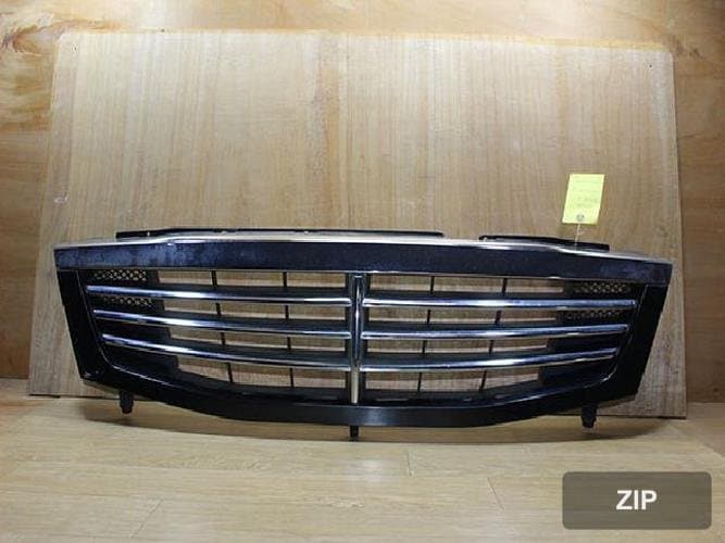 KG Mobility Rexton 2002 — решетка радиатора