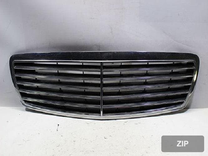 Mercedes-Benz E-Class 2004 — решётка радиатора A2118800583