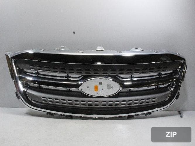 Ford Taurus 2013 — решетка радиатора AG13-8150-B