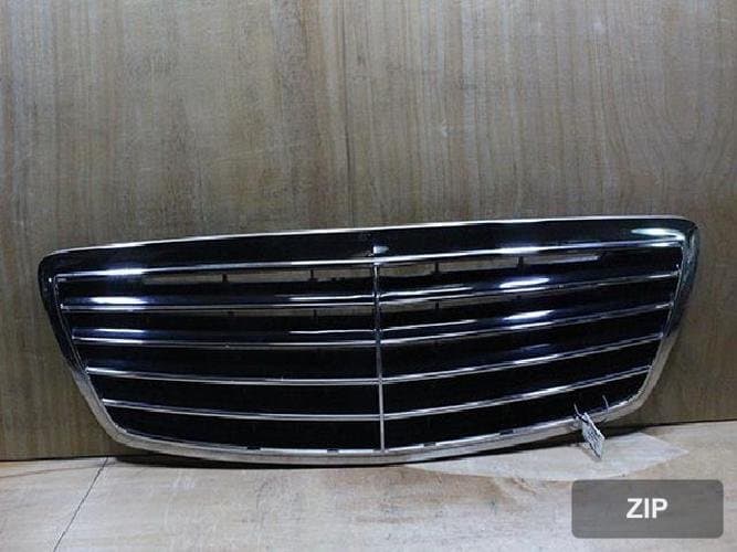 Mercedes-Benz S-Class 2004 — решетка радиатора A2208800583