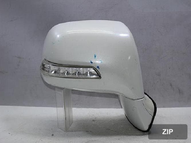 Hyundai Trajet 2001 — боковое зеркало правое