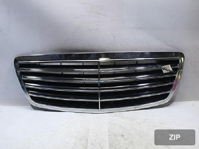 Mercedes-Benz S-Class 2004 — решётка радиатора A2208800583