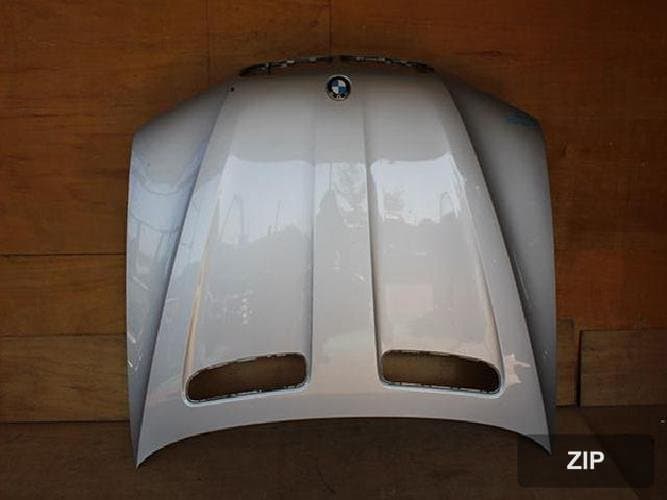 BMW X5 E53 2005 — капот