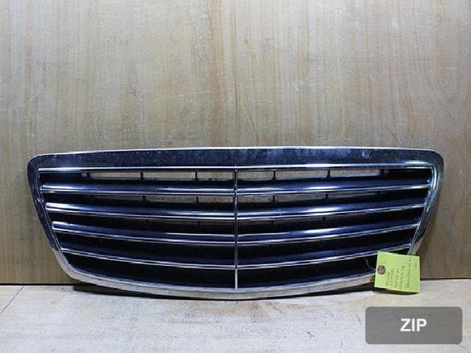 Mercedes-Benz S-Class 2001 — решетка радиатора A2208800583