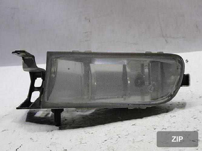 Cadillac DeVille 2000 — противотуманная фара левая (водительская сторона)