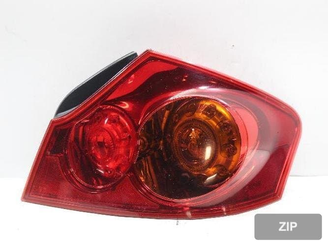 Задний фонарь правый