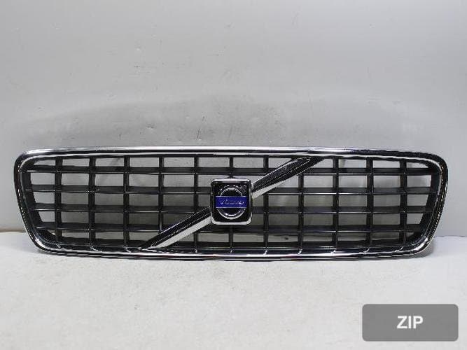 Volvo S40 2007 — решетка радиатора