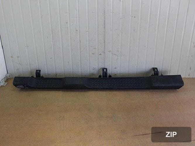 Jeep Wrangler 2010 — подножка боковая правая 55397414AD