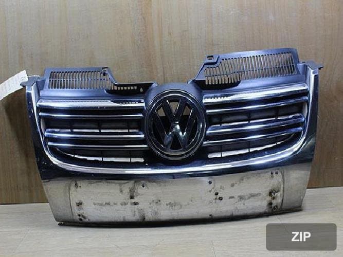 Volkswagen Jetta 2008 — решетка радиатора