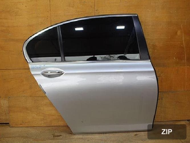 BMW 7 Series 2009 — дверь задняя правая