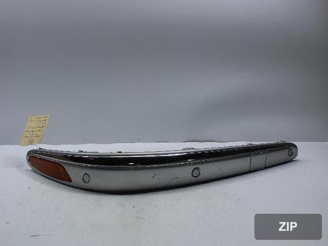 Mercedes-Benz E-класс 2003 — передний бампер A2118801212