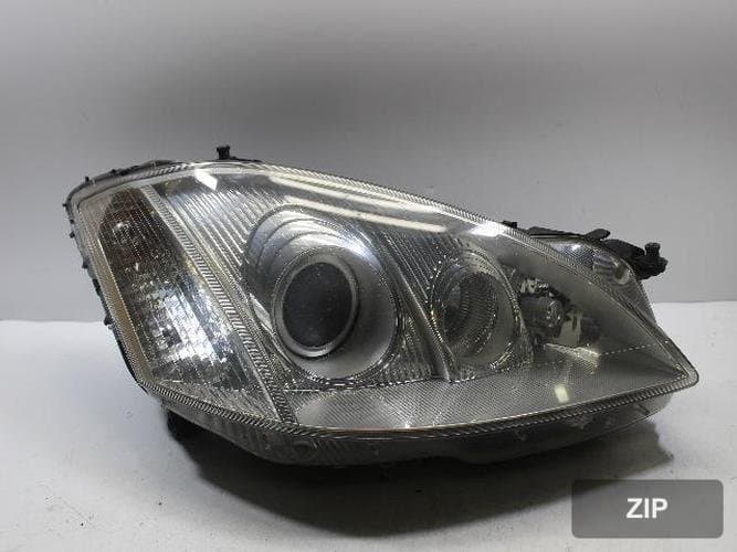 Mercedes-Benz S-Class 2006 — фара правая HID