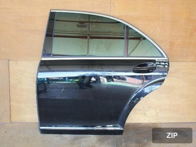 Mercedes-Benz S-Class 2010 — дверь задняя левая