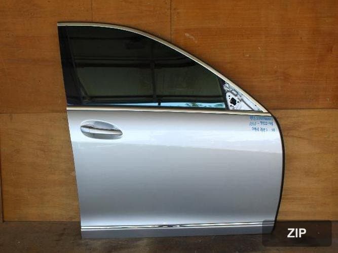 Mercedes-Benz S-класс 2006 — дверь передняя правая 4