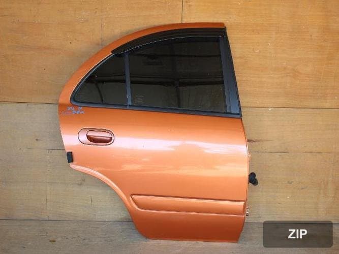 Renault SM3 2002 — дверь задняя правая