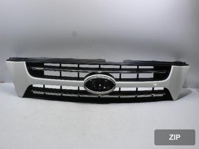 Kia Carnival 2006 — решётка радиатора 86350-4D000
