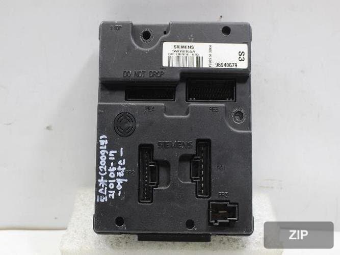 Блок ETACS/BCM 96940679 4
