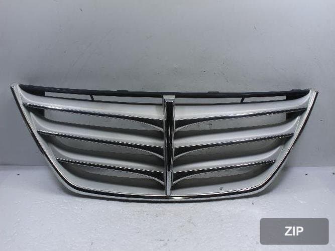 Hyundai Genesis 2010 — решетка радиатора
