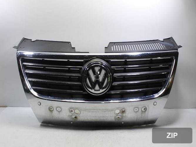 Volkswagen Passat 2011 — решётка радиатора 3C0853651G