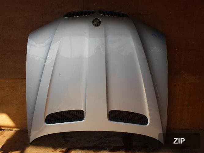 BMW X5 2005 — капот, 2 модель