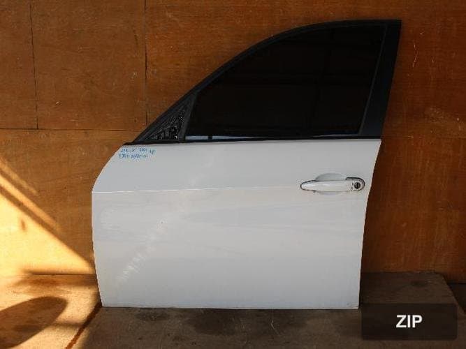 BMW 3 Series 2010 — передняя дверь левая