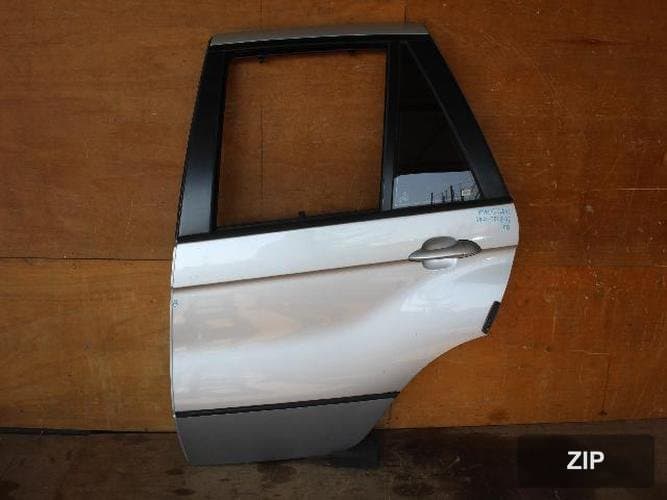 BMW X5 E53 2005 — дверь задняя левая