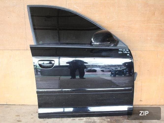 Audi A3 2009 — дверь передняя правая