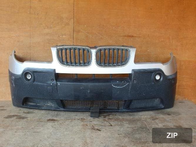 BMW X3 E83 2004 — передний бампер