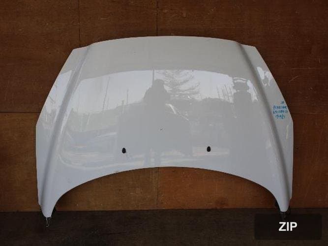 Peugeot 308 2014 — капот (3)