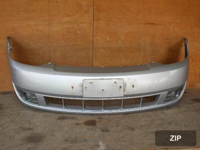 Ford Taurus 2008 — передний бампер