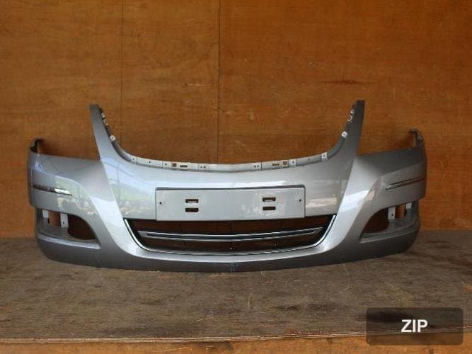 Renault SM7 2009 — передний бампер 8711152710
