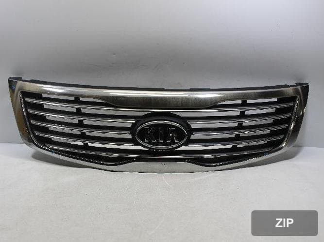 Kia Lotze 2009 — решетка радиатора 863502G500