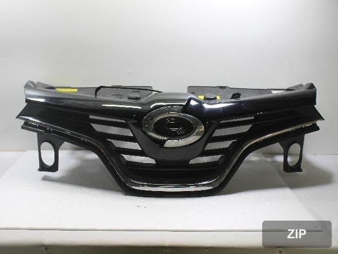 Renault QM3 2014 — решетка радиатора 620365123R