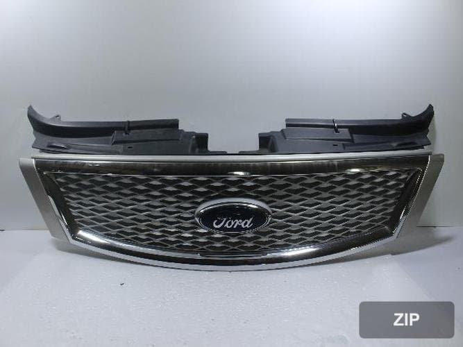Ford Five Hundred 2006 — решётка радиатора 5G1X8200AFW