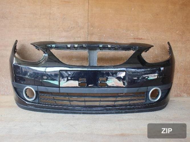 Renault SM3 2011 — передний бампер