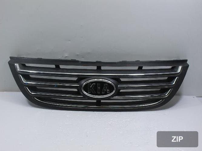 Kia Cerato 2007 — решетка радиатора 863512F501