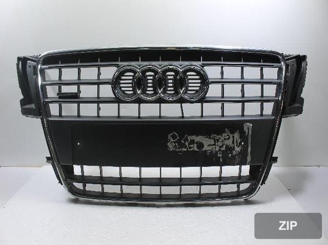 Audi A5 2010 — решетка радиатора 8T0853651E