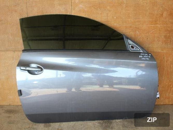Hyundai Genesis 2010 — передняя дверь правая