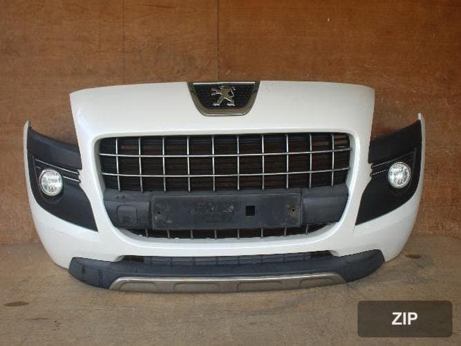 Peugeot 3008 2011 — передний бампер