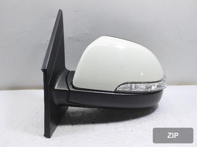 KG Mobility Korando 2012 — зеркало боковое левое