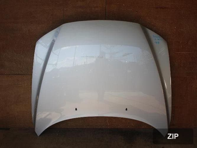 Volvo S60 2008 — капот