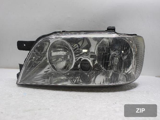 Hyundai Equus 2004 — фара головного света левая HID