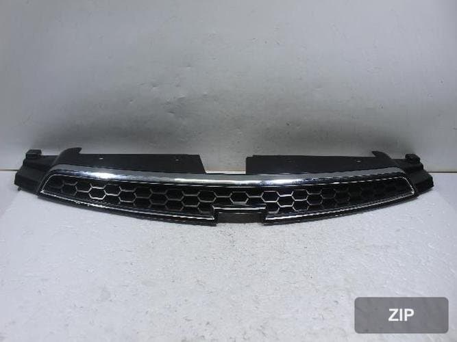 GM Daewoo Lacetti 2010 — решетка радиатора 96832951
