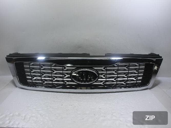 Kia Carnival 2010 — решетка радиатора 863514D800