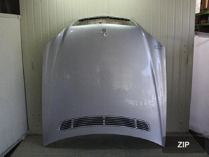 Mercedes-Benz S-Class 2001 — капот