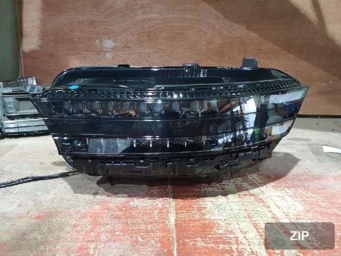 Genesis G90 2023 — фара левая