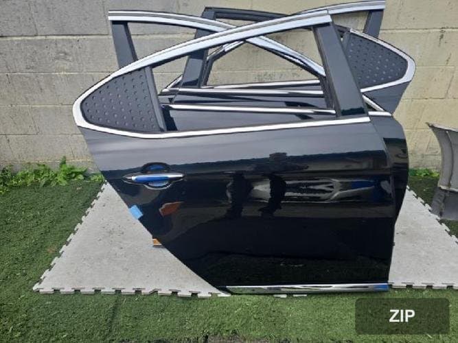 Kia K7 2012 — дверь задняя правая